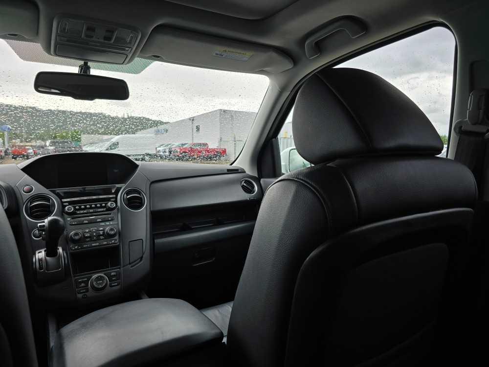 used 2015 Honda Pilot car, priced at $15,995