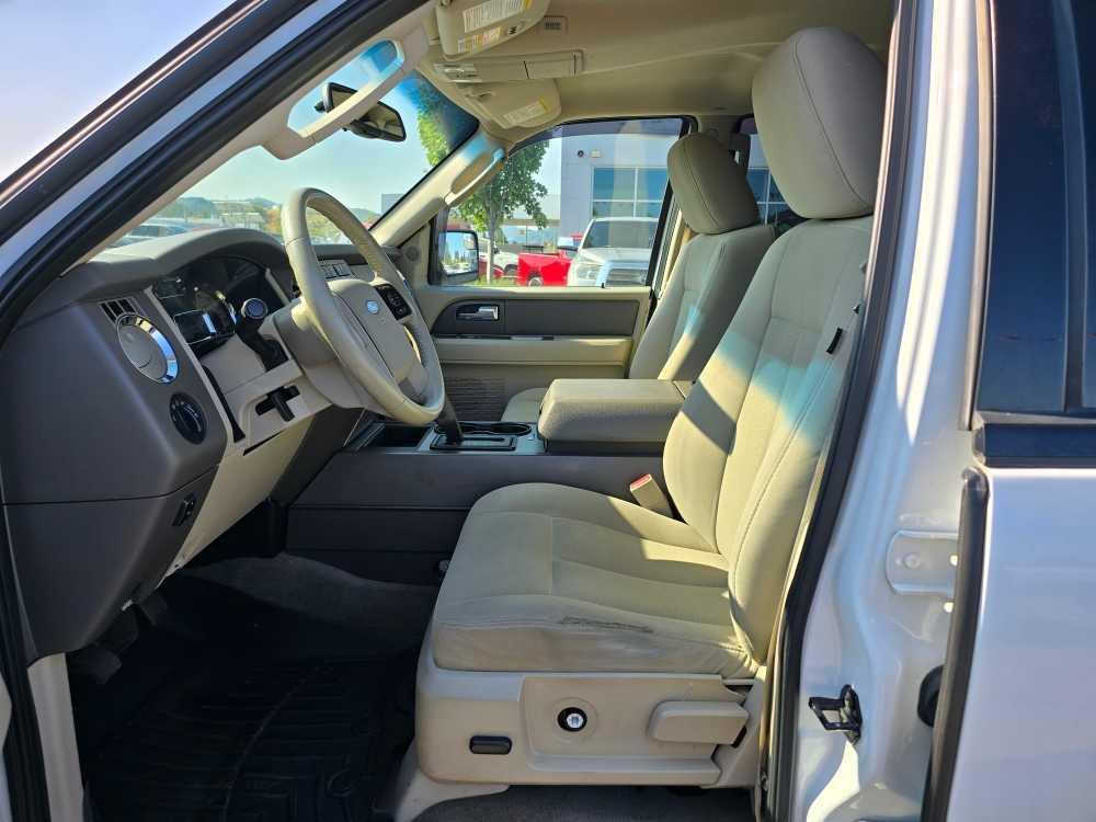 used 2013 Ford Expedition car, priced at $8,495