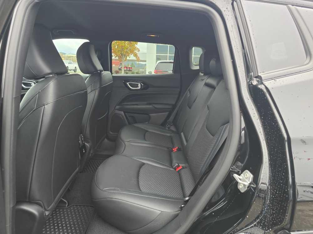 new 2026 Jeep Compass car, priced at $32,035