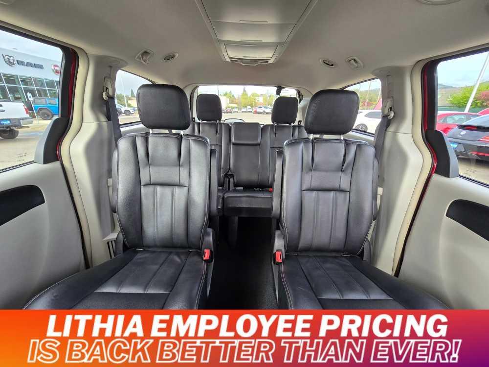 used 2016 Chrysler Town & Country car, priced at $14,495