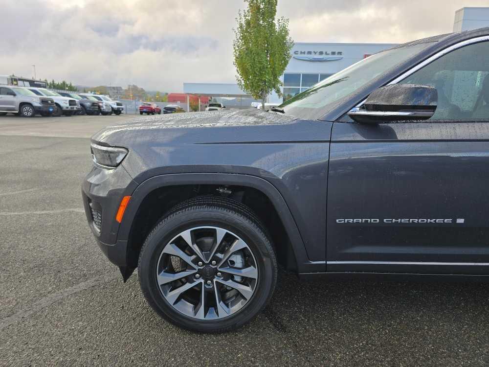 new 2025 Jeep Grand Cherokee car, priced at $56,995