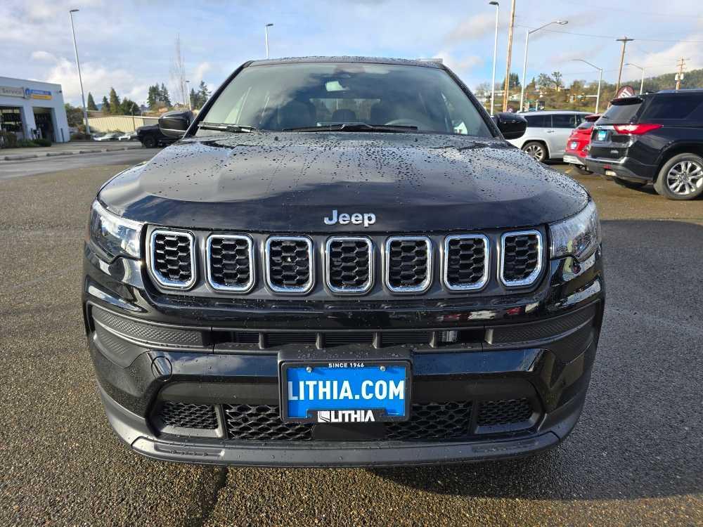 new 2025 Jeep Compass car, priced at $25,995