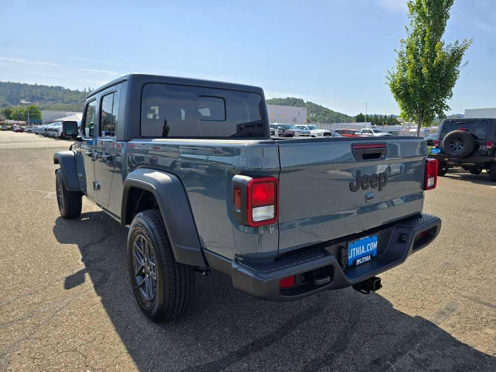 new 2025 Jeep Gladiator car, priced at $46,995