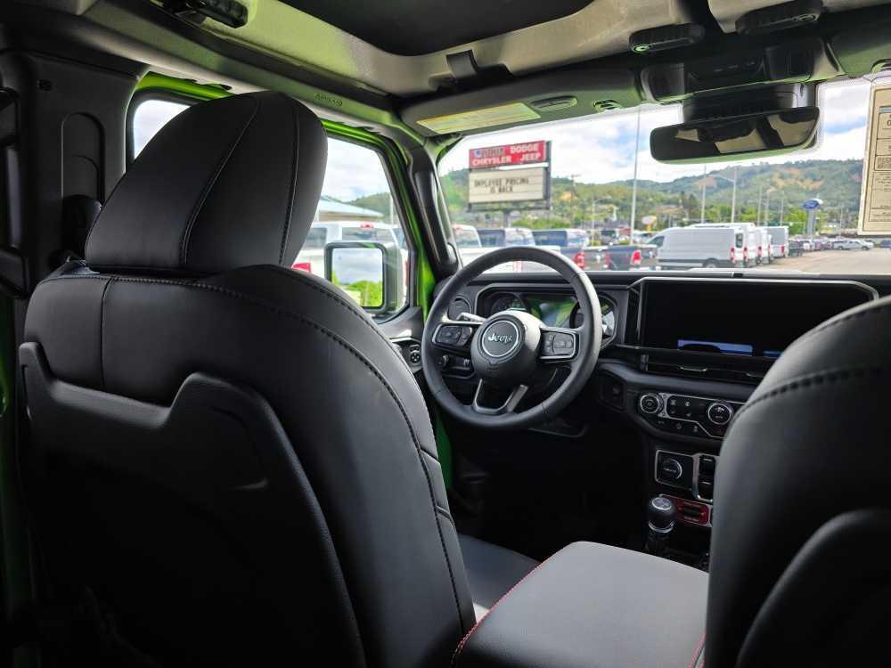 new 2025 Jeep Gladiator car, priced at $56,745