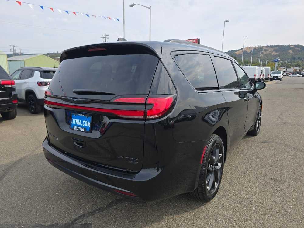 new 2026 Chrysler Pacifica car, priced at $45,495