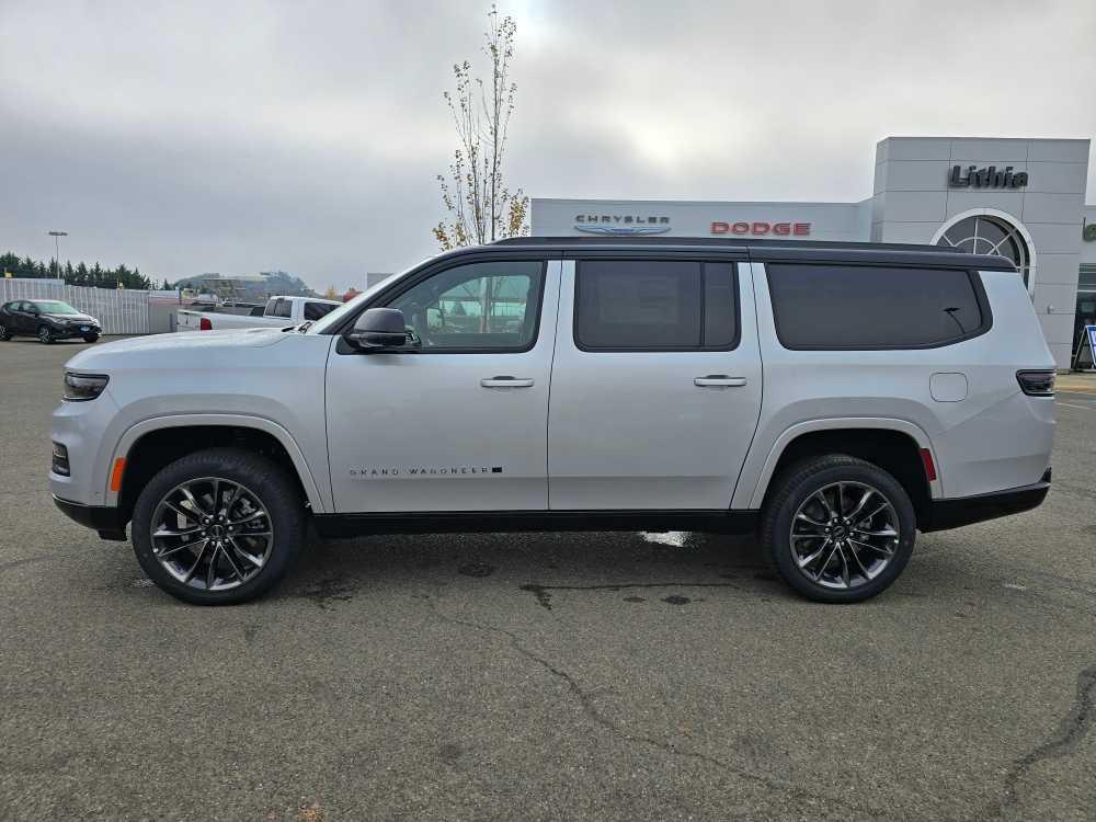 new 2024 Jeep Grand Wagoneer L car, priced at $112,995