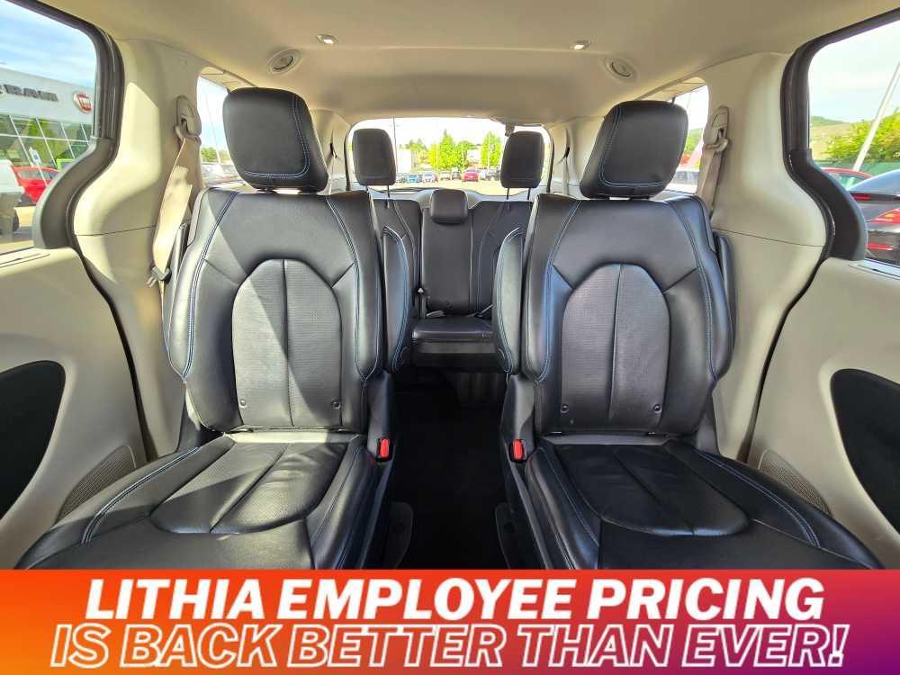 used 2021 Chrysler Pacifica Hybrid car, priced at $23,995