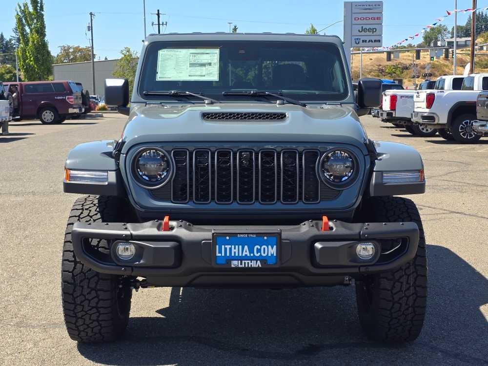 new 2025 Jeep Gladiator car, priced at $49,995