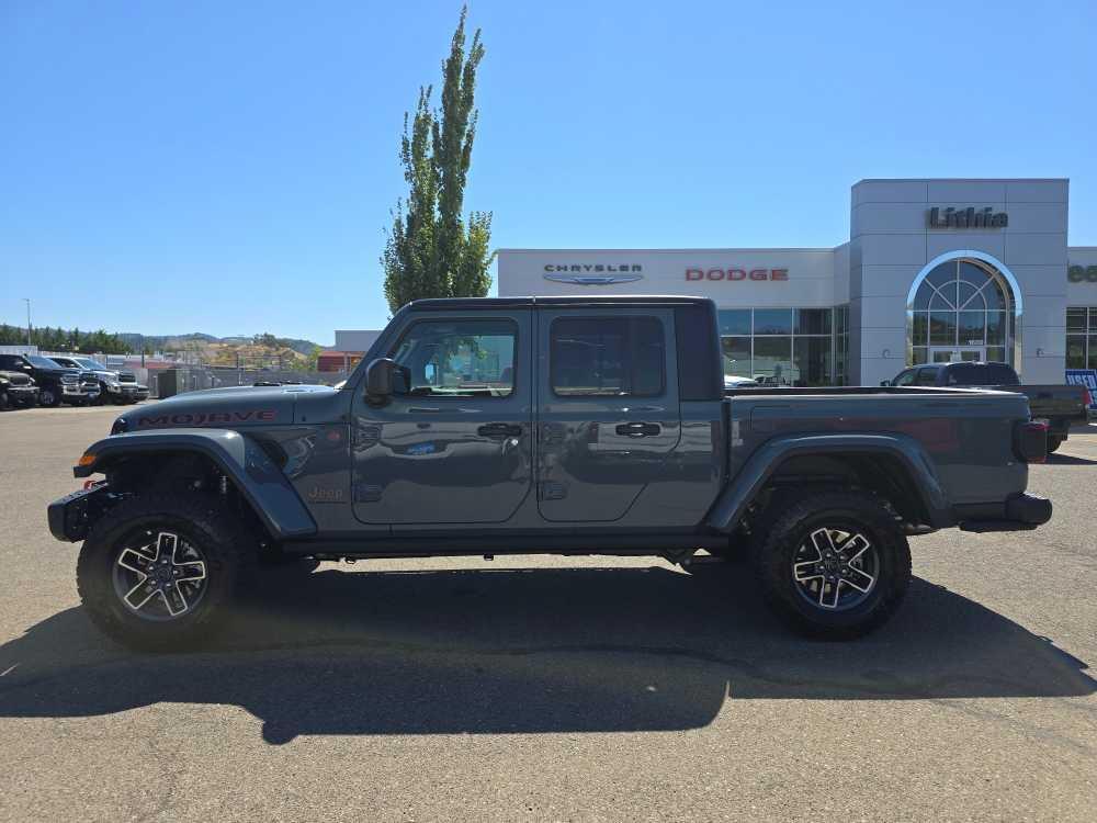 new 2025 Jeep Gladiator car, priced at $49,995