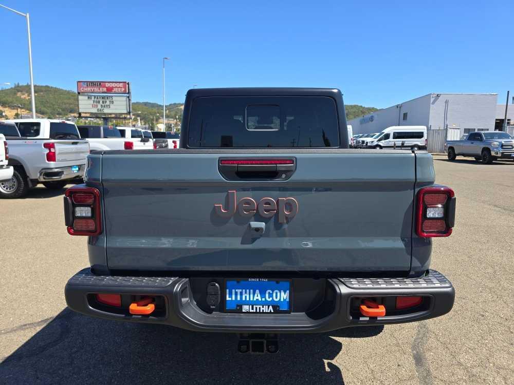 new 2025 Jeep Gladiator car, priced at $49,995