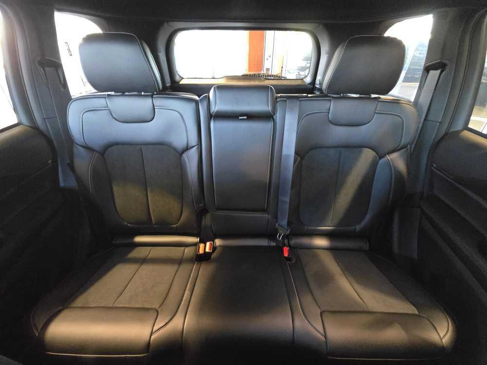 new 2025 Jeep Grand Cherokee car, priced at $44,995