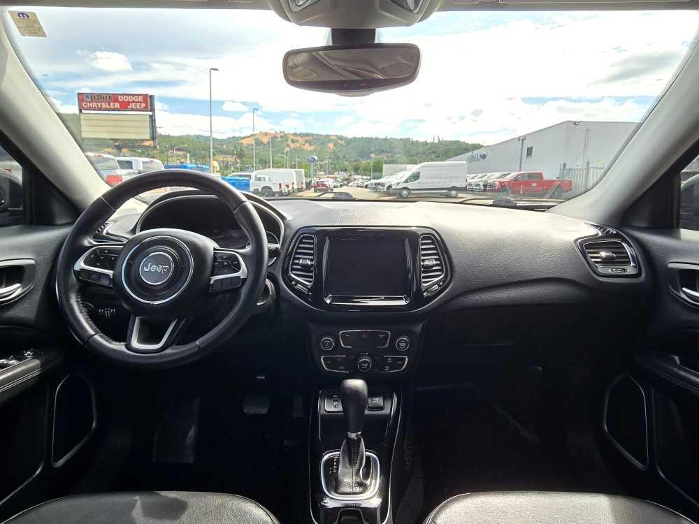 used 2020 Jeep Compass car, priced at $18,995
