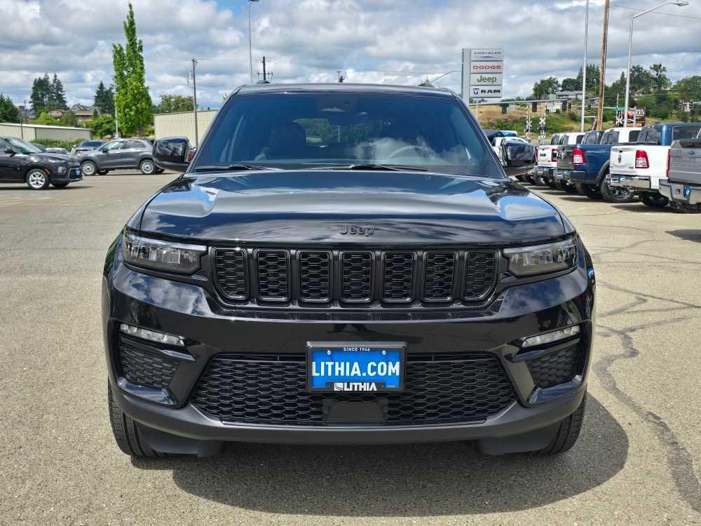 new 2025 Jeep Grand Cherokee car, priced at $48,995