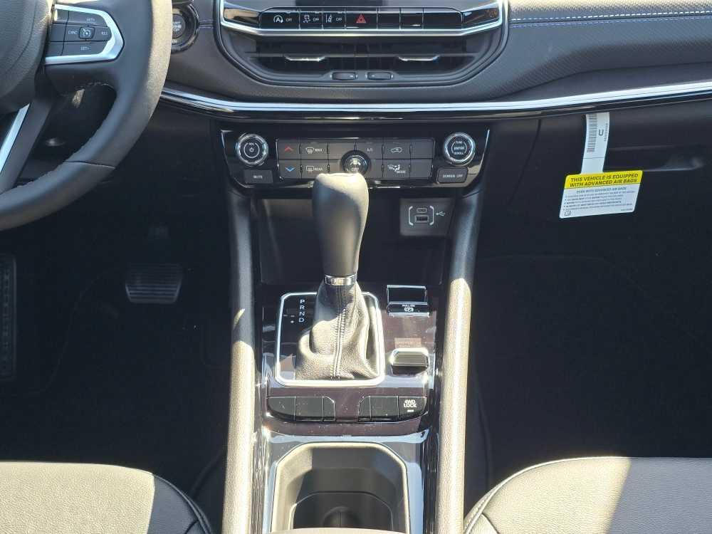 new 2025 Jeep Compass car, priced at $27,995