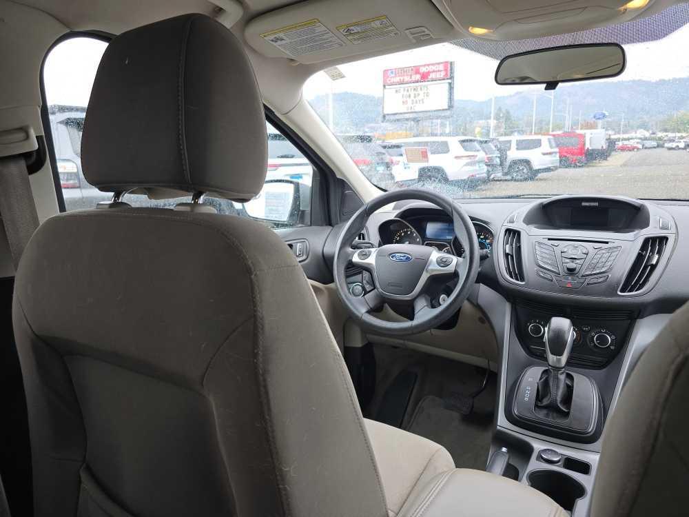 used 2015 Ford Escape car, priced at $9,995