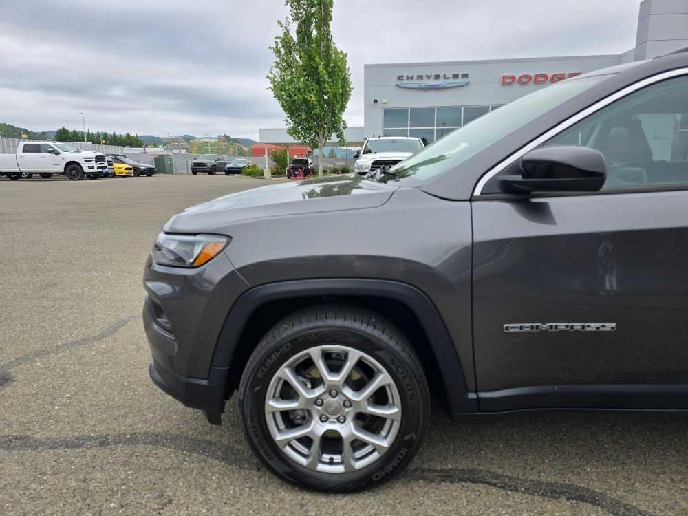 used 2022 Jeep Compass car, priced at $25,495