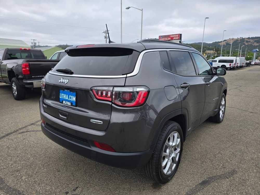 used 2022 Jeep Compass car, priced at $25,495