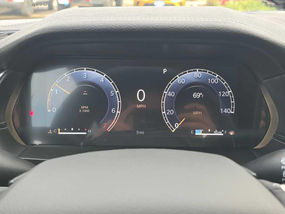 new 2025 Jeep Grand Cherokee car, priced at $51,995