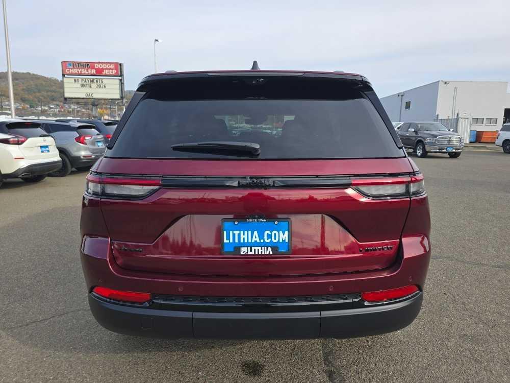 new 2025 Jeep Grand Cherokee car, priced at $51,995