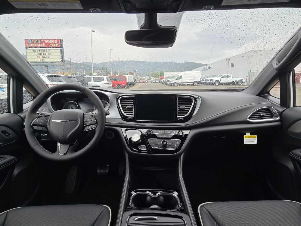 new 2026 Chrysler Pacifica car, priced at $48,995