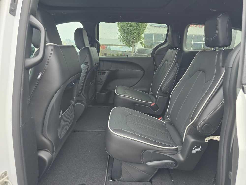 new 2026 Chrysler Pacifica car, priced at $48,995