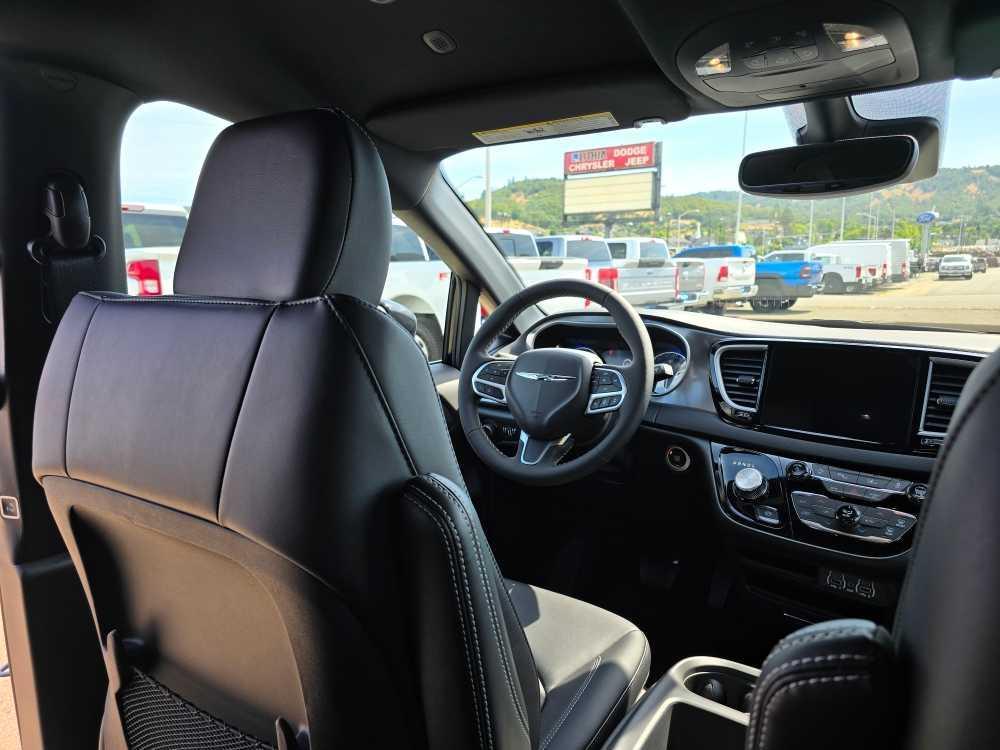 new 2025 Chrysler Voyager car, priced at $36,495