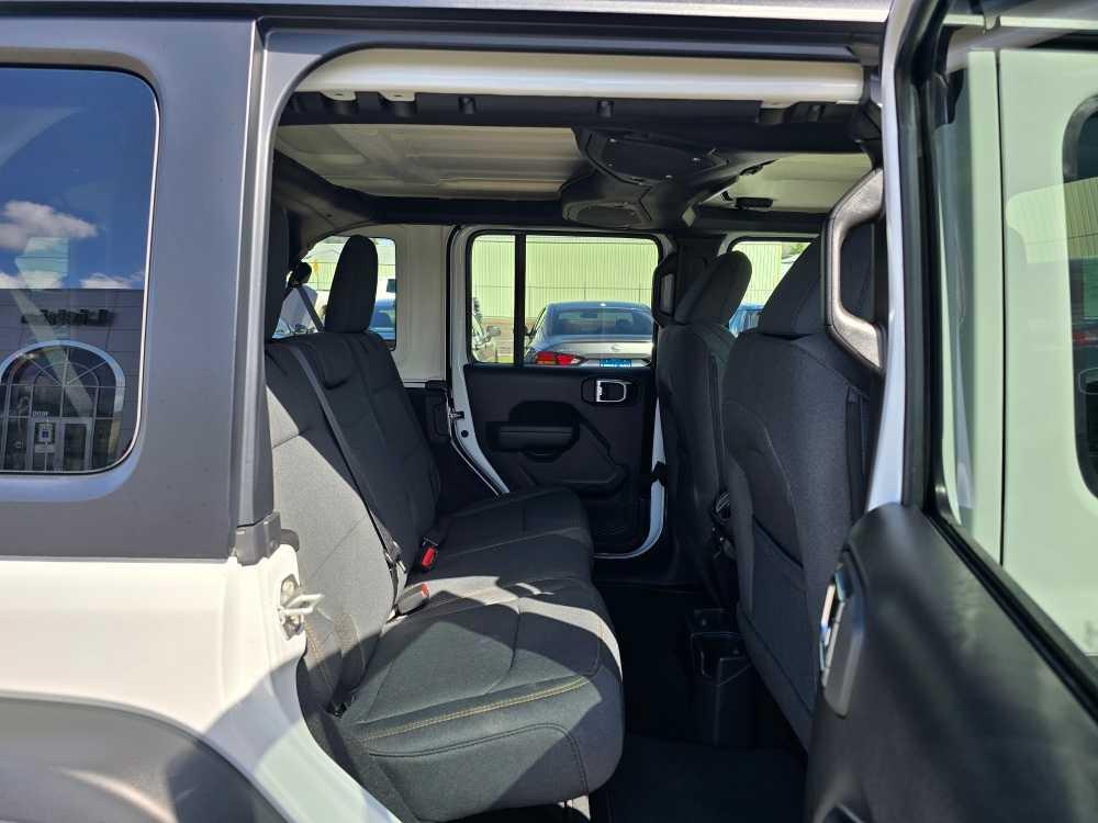 new 2025 Jeep Wrangler car, priced at $48,995