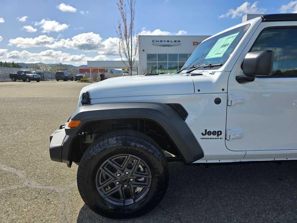 new 2025 Jeep Wrangler car, priced at $48,995