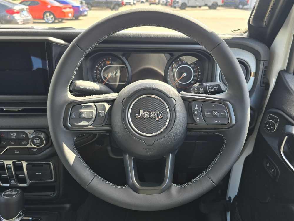 new 2025 Jeep Wrangler car, priced at $48,995