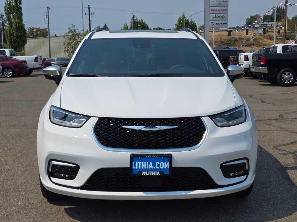 new 2026 Chrysler Pacifica car, priced at $54,995