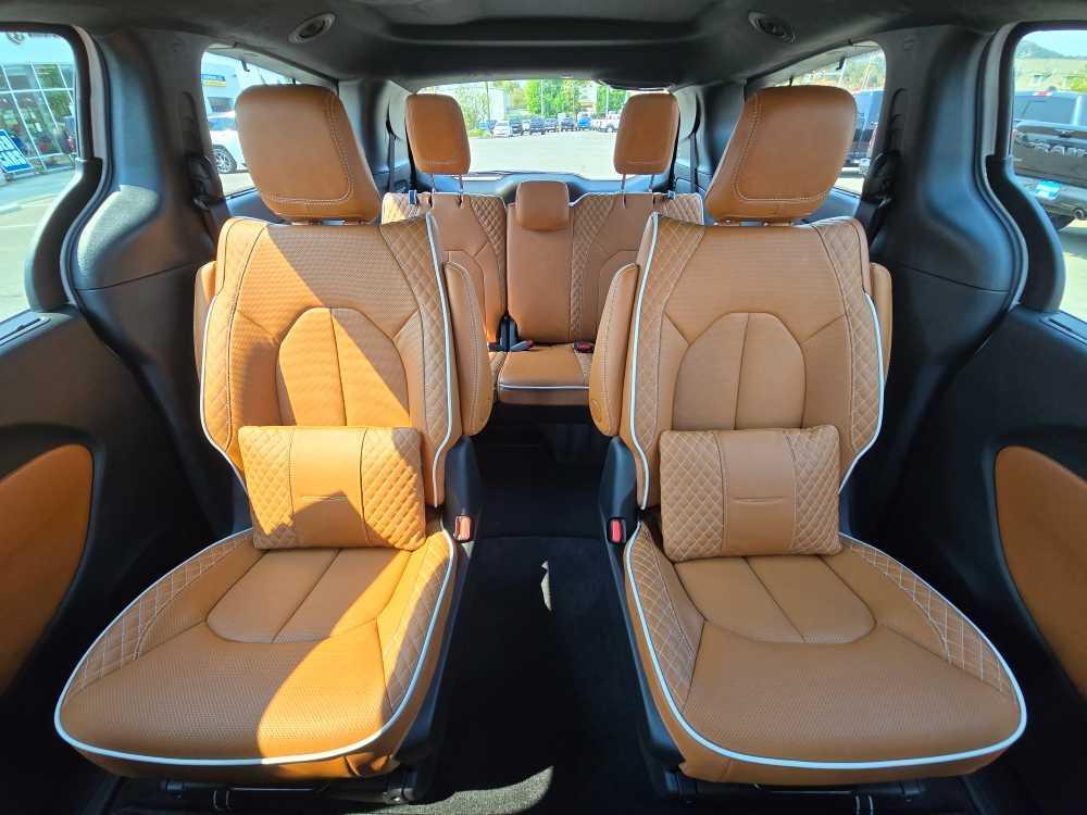 new 2026 Chrysler Pacifica car, priced at $54,995
