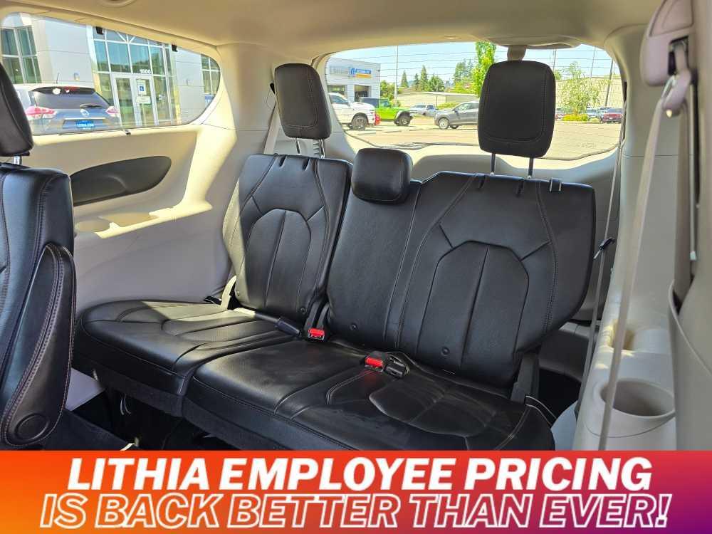 used 2020 Chrysler Pacifica car, priced at $18,995