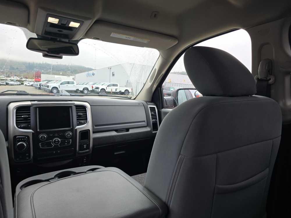 used 2019 Ram 1500 Classic car, priced at $19,995