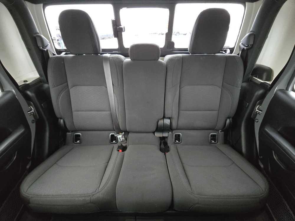 used 2023 Jeep Gladiator car, priced at $31,995