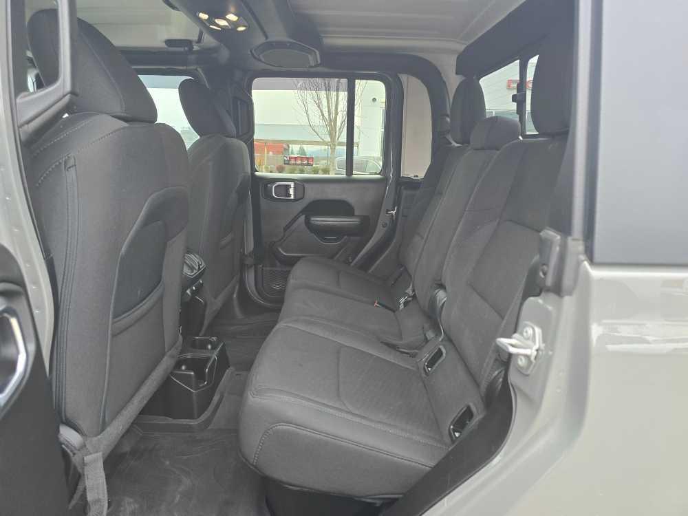 used 2023 Jeep Gladiator car, priced at $31,995