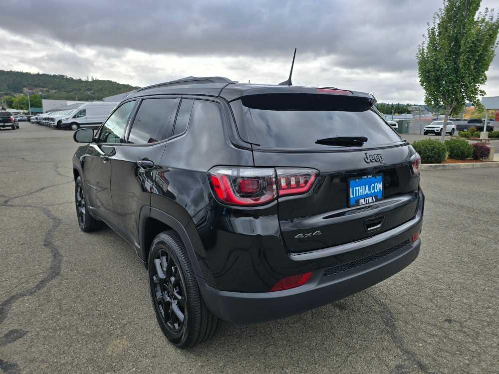 new 2025 Jeep Compass car, priced at $27,995