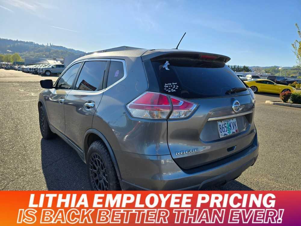 used 2015 Nissan Rogue car, priced at $10,995