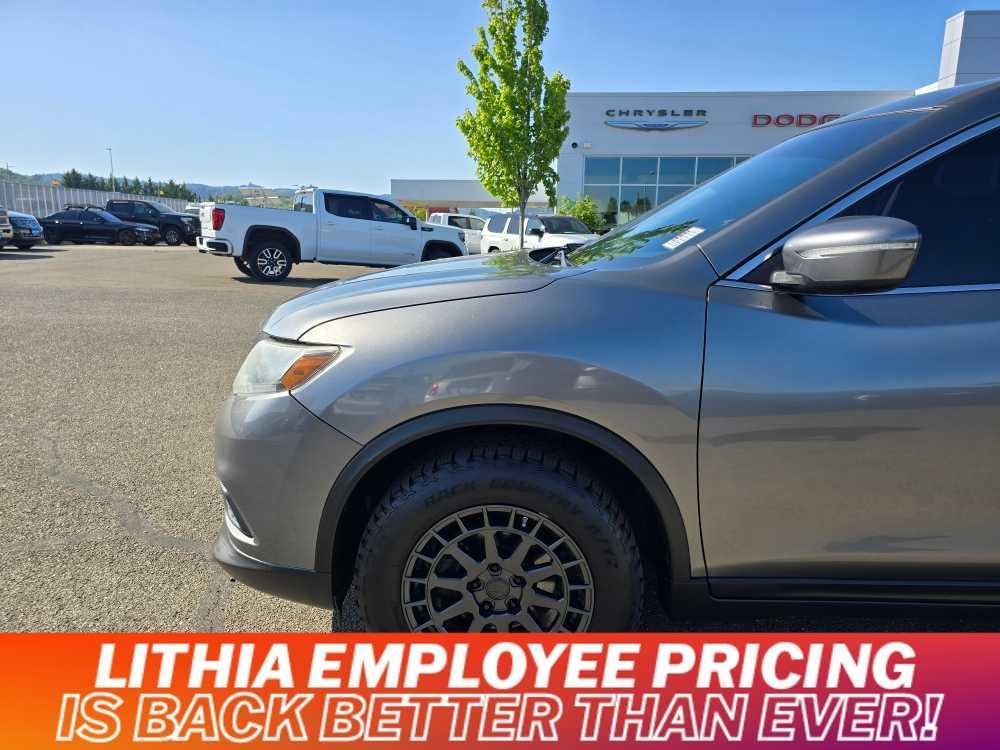 used 2015 Nissan Rogue car, priced at $9,995