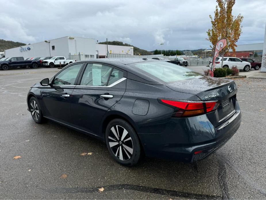 used 2022 Nissan Altima car, priced at $21,995