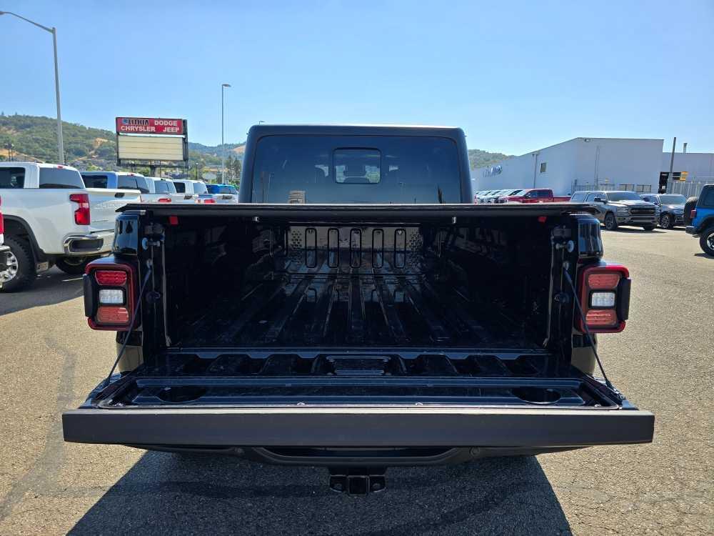 used 2020 Jeep Gladiator car, priced at $35,495