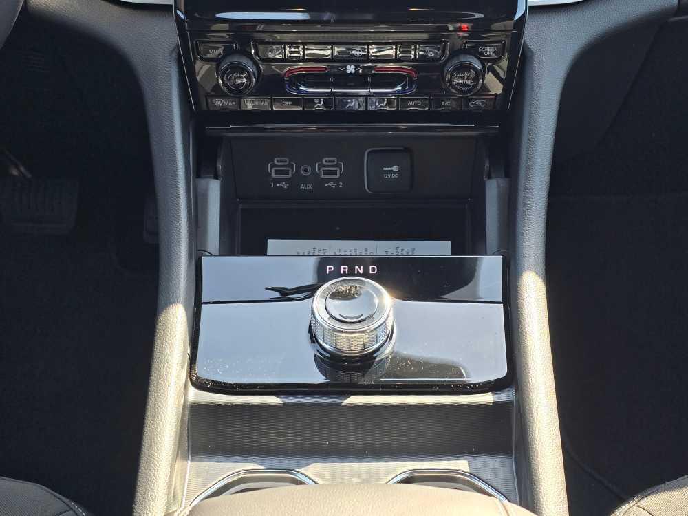 new 2025 Jeep Grand Cherokee L car, priced at $40,995