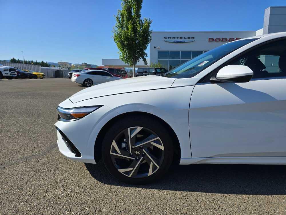 used 2024 Hyundai Elantra car, priced at $23,995