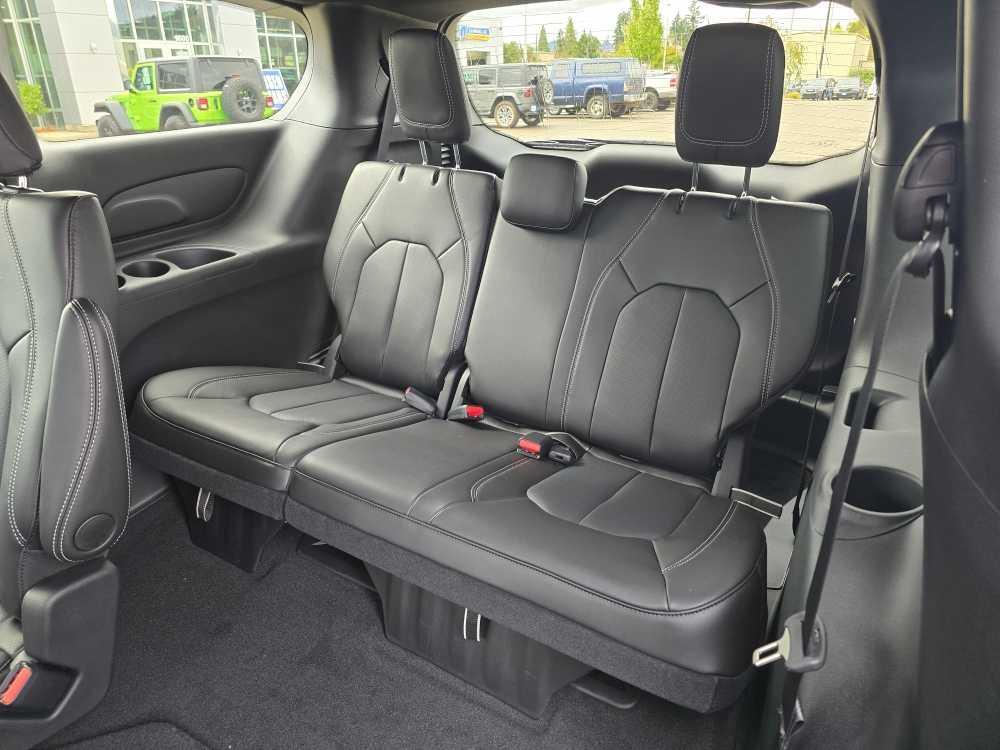 new 2026 Chrysler Pacifica car, priced at $44,995