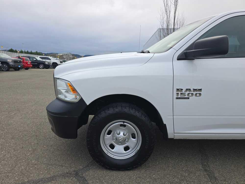 used 2019 Ram 1500 Classic car, priced at $15,495