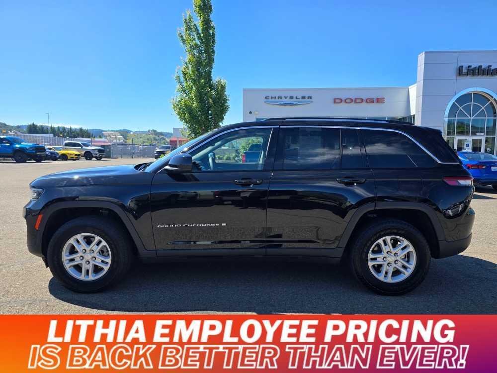 used 2023 Jeep Grand Cherokee car, priced at $33,995