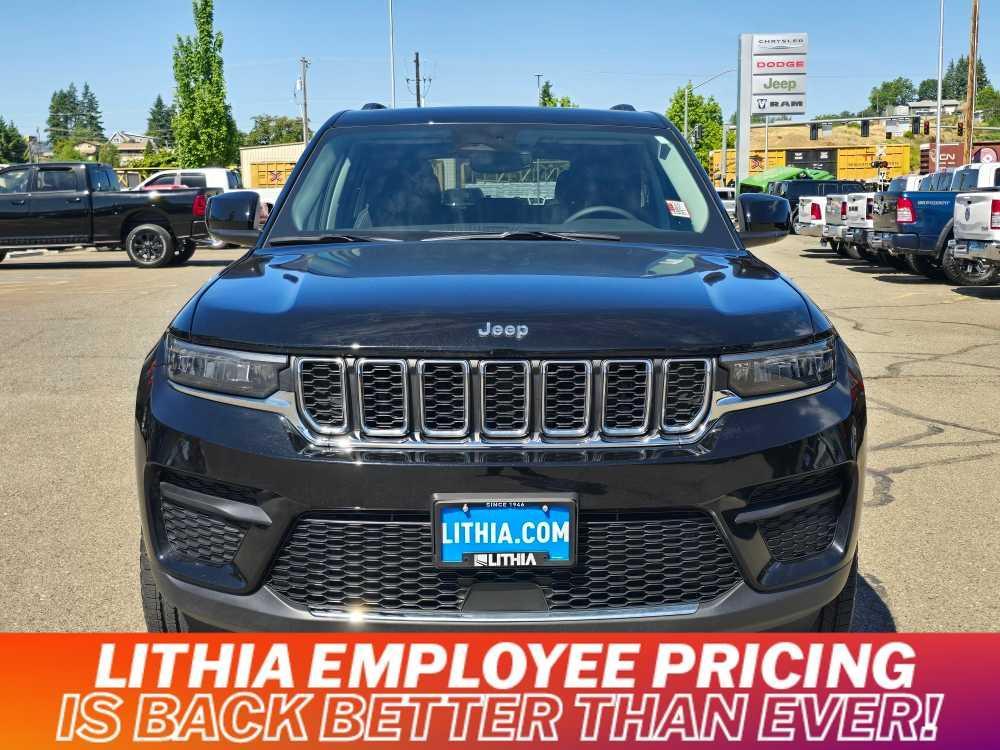 used 2023 Jeep Grand Cherokee car, priced at $33,995