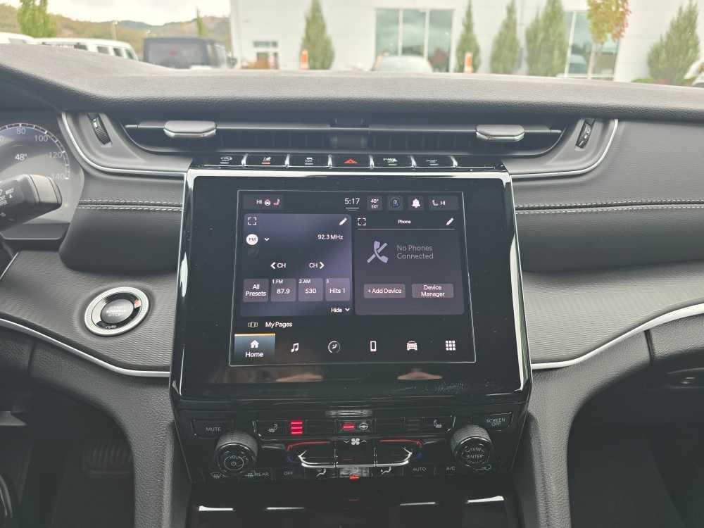 new 2025 Jeep Grand Cherokee car, priced at $44,995