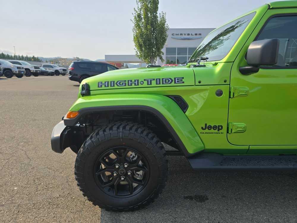 new 2025 Jeep Gladiator car, priced at $41,745