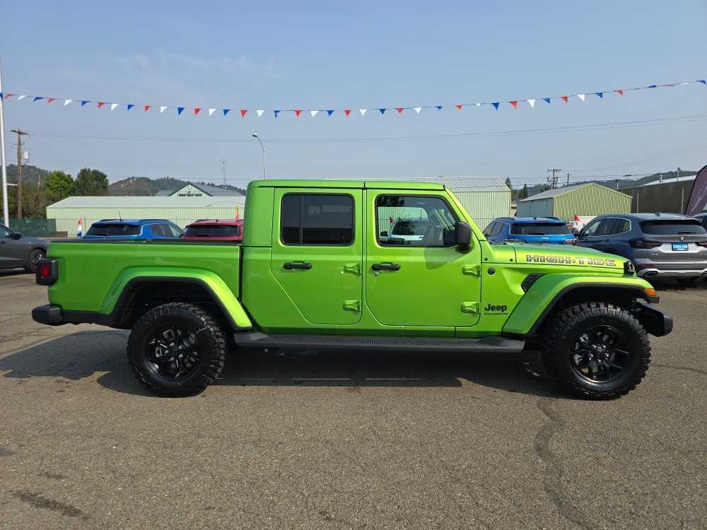 new 2025 Jeep Gladiator car, priced at $41,745
