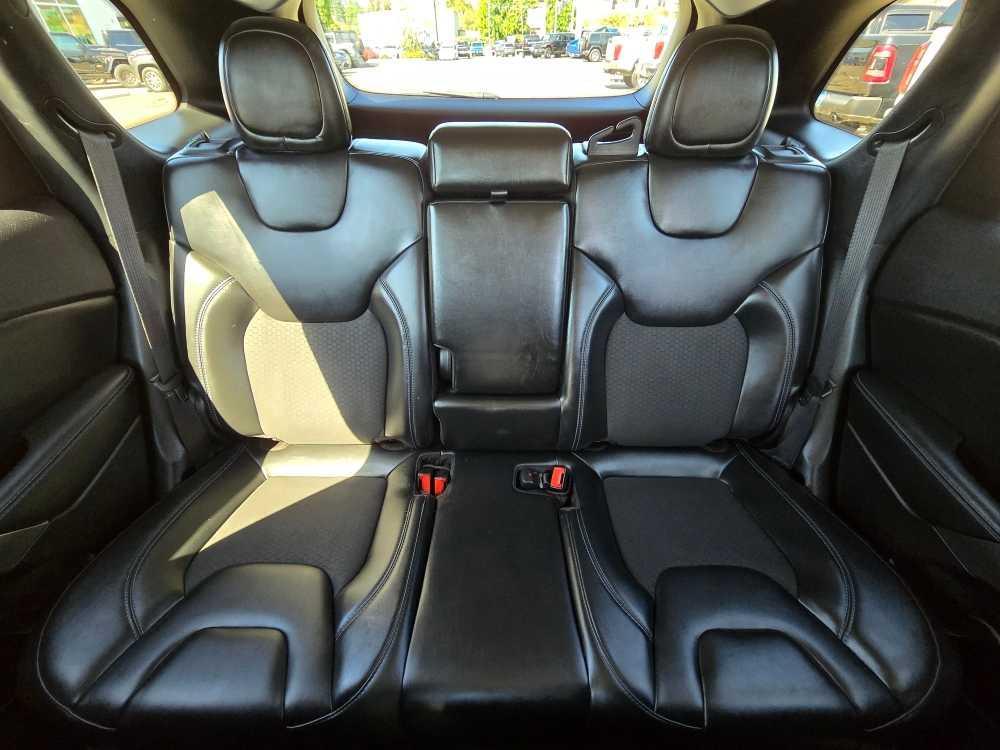 used 2020 Jeep Cherokee car, priced at $19,495